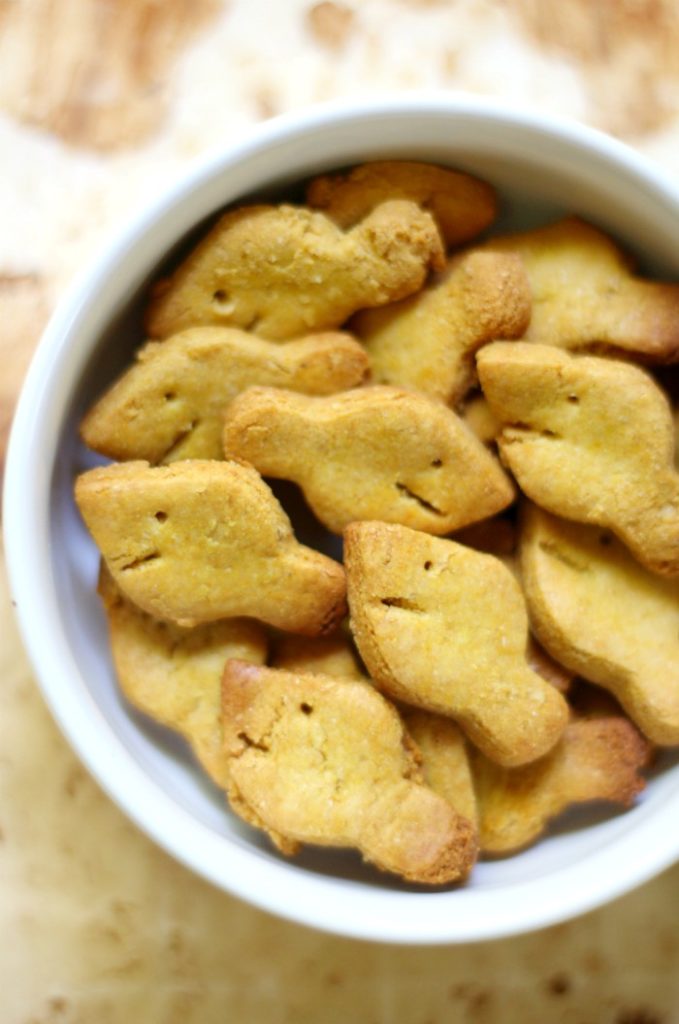 Gluten-free goldfish crackers in white bowl