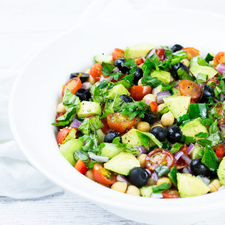 Mediterranean Chickpea Salad